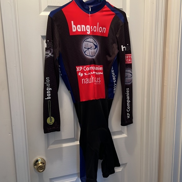 Long Sleeve Cycling Uniform - Picture 3 of 4